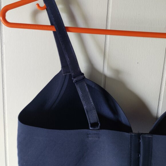 Knix Navy Blue WingWoman Contour Bra - Size 36C - Picture 4 of 6